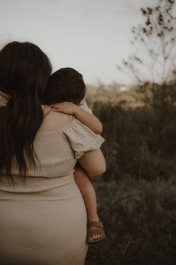 motherhood cincinnati family photographer