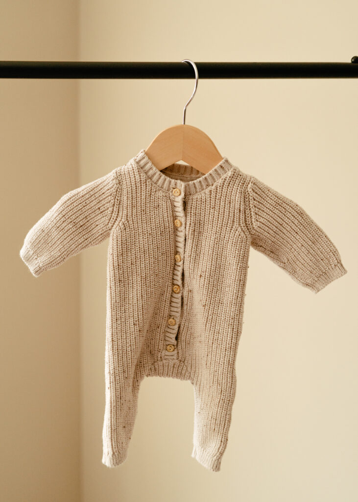 Sun & Vine Photography cozy newborn closet outfits for in home newborn lifestyle photography sessions
