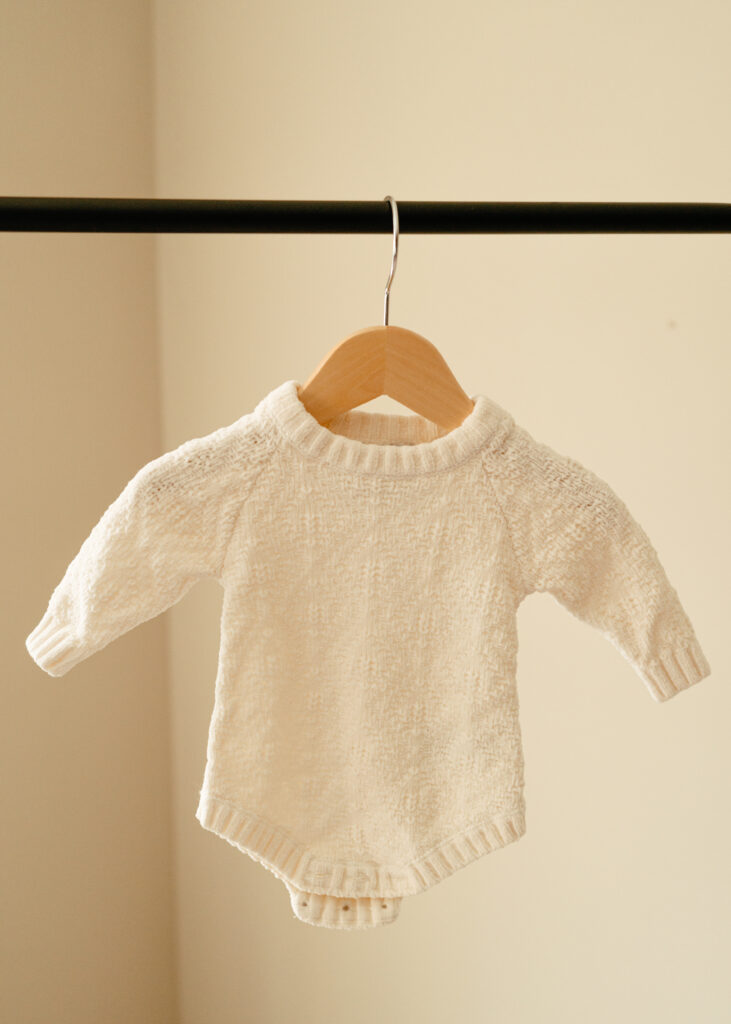 Cincinnati newborn photographer Sun & Vine Photography newborn closet outfits for in home newborn lifestyle photography sessions