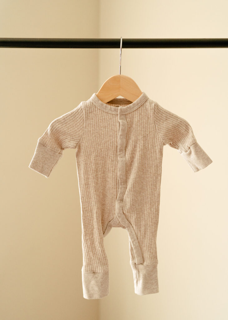 Cincinnati newborn photographer Sun & Vine Photography newborn closet outfits for in home newborn lifestyle photography sessions