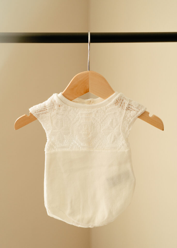 Sun & Vine Photography newborn closet outfits for in home newborn lifestyle photography sessions