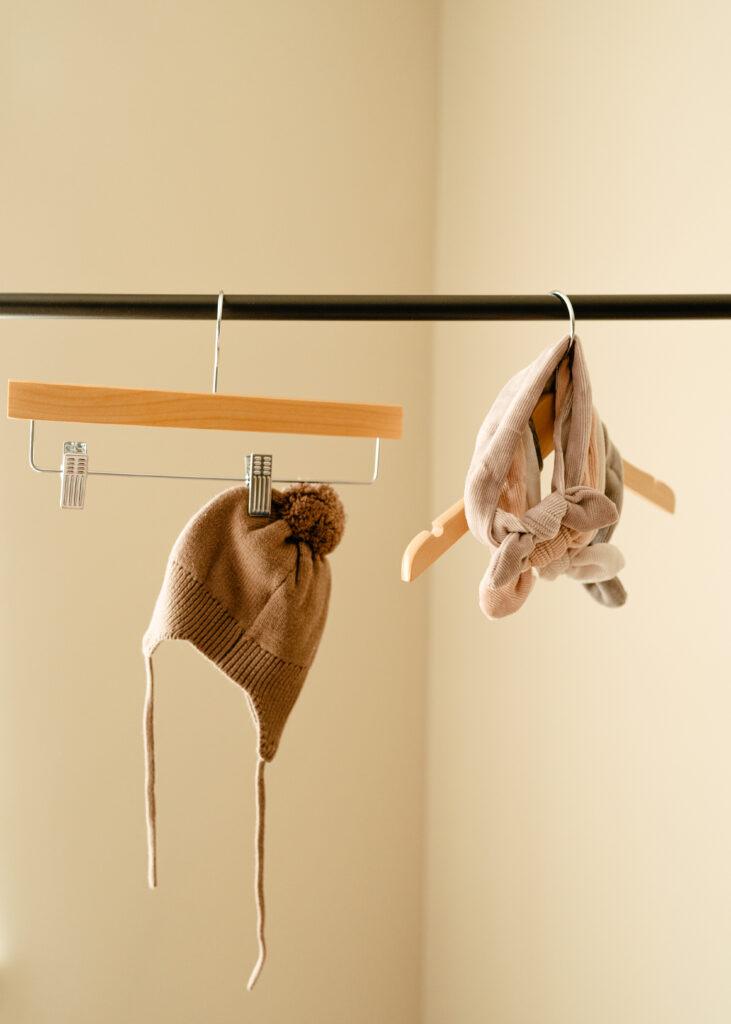 Cincinnati newborn photographer Sun & Vine Photography newborn closet outfits for in home newborn lifestyle photography sessions